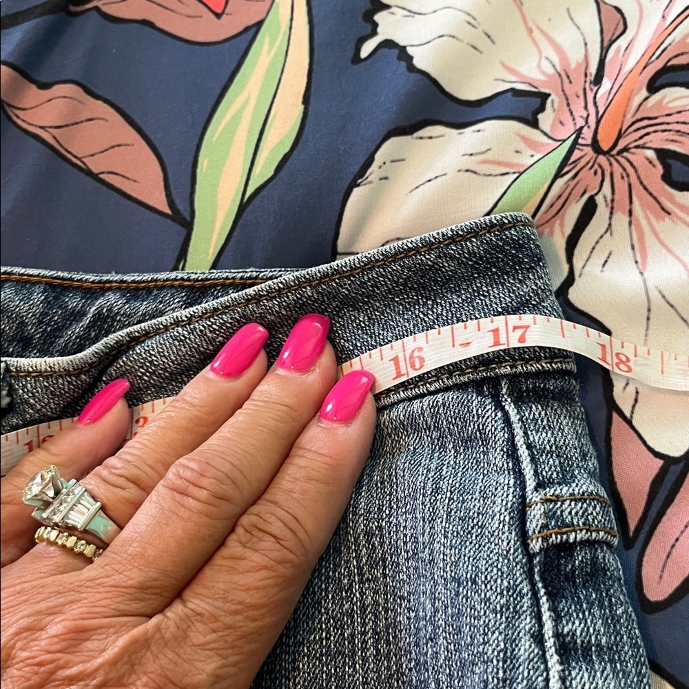 Venezia Bootcut acid wash jeans - Picture 5 of 6